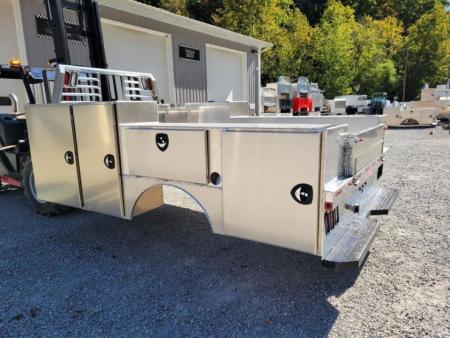 New Zimmerman Aluminum Gooseneck Service Body DRW 84" CA Cab and Chassis Advantage