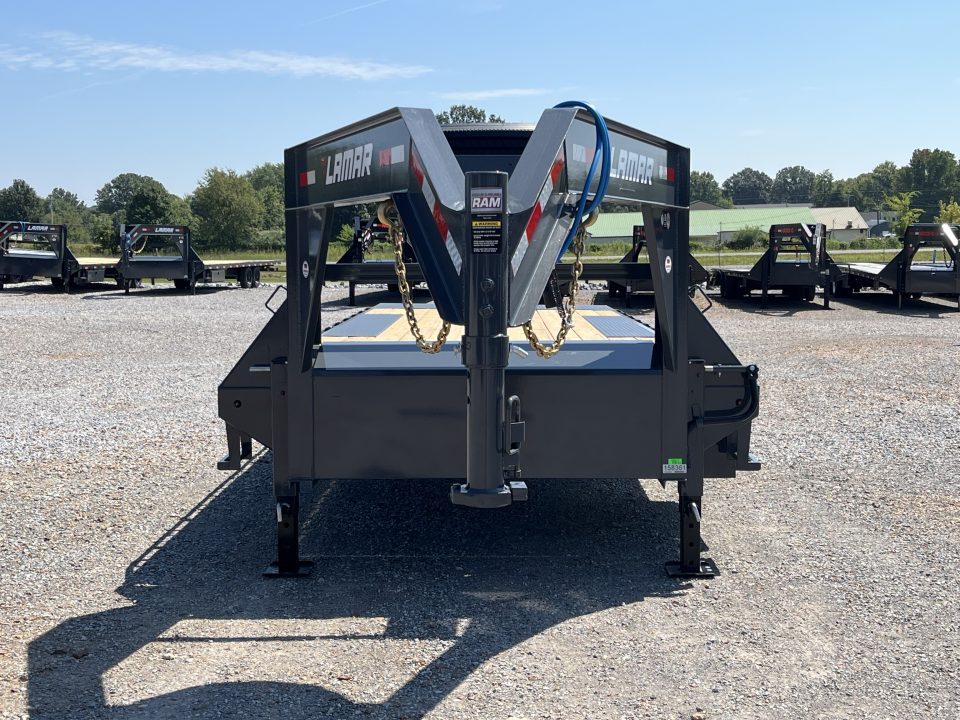 New 2027 Lamar Gooseneck Deckover Tilt | 102" x 26' 21K GVWR