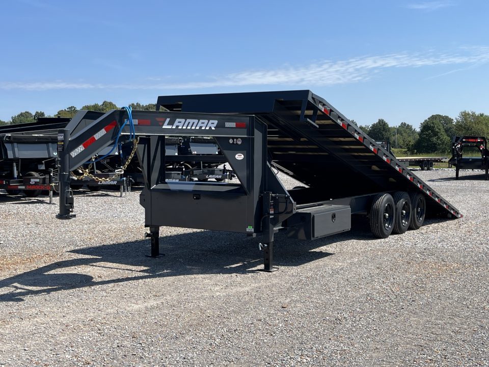 New 2027 Lamar Gooseneck Deckover Tilt | 102" x 26' 21K GVWR