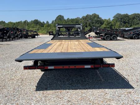 New 2027 Lamar Gooseneck Deckover Tilt | 102" x 26' 21K GVWR