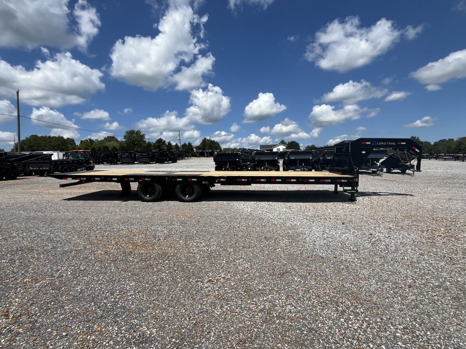 New 2027 Load Trail Gooseneck Hyd Dovetail Trailer | 102" x 32' 24K GVWR