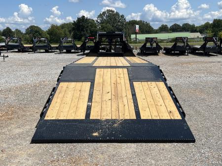 New 2027 Load Trail Gooseneck Hyd Dovetail Trailer | 102" x 32' 24K GVWR