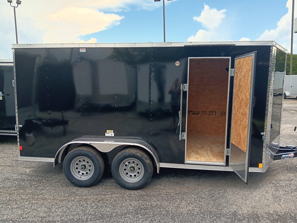 2027 7×14 Enclosed Cargo Trailer photo 3