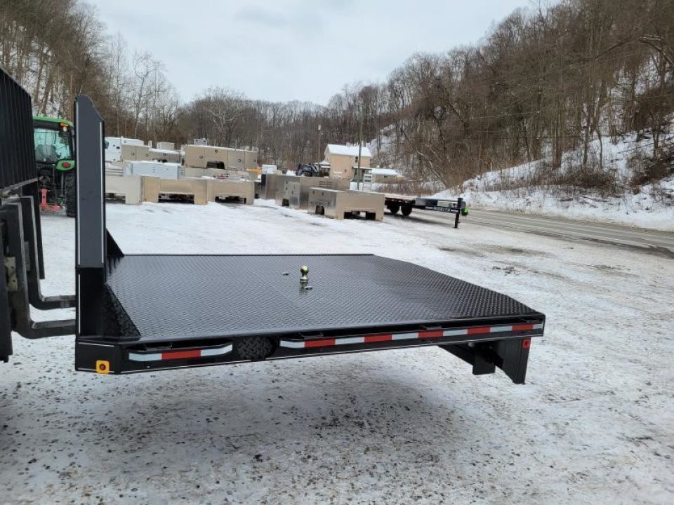 New Zimmerman Truck Bodies DRW Longbed 8' Flatbed with B&W Turnover Ball 3000XL
