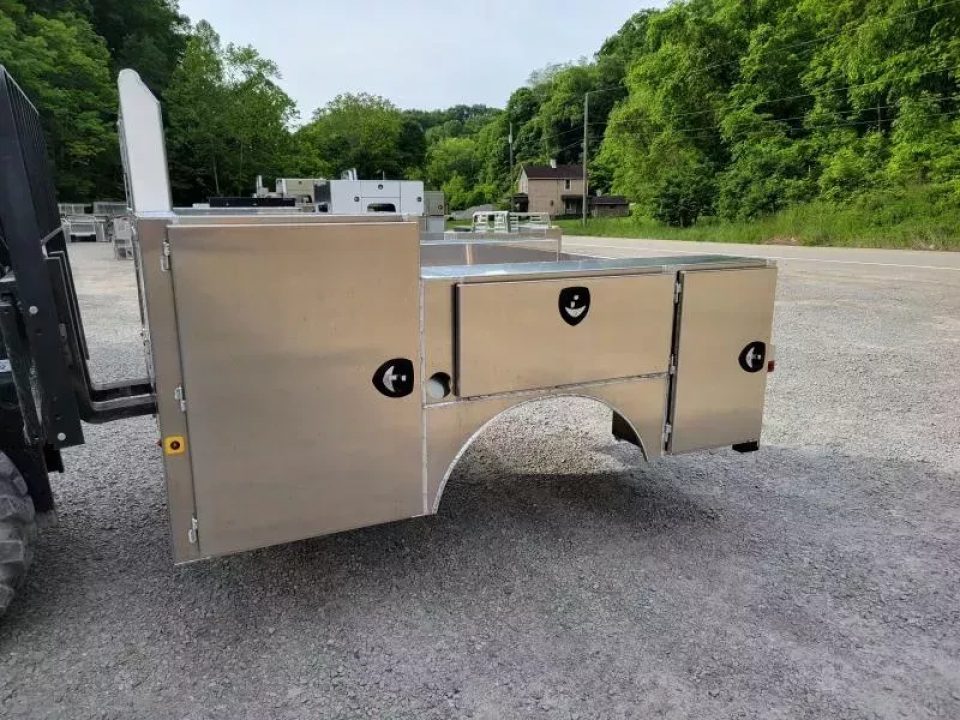 New Zimmerman Aluminum Gooseneck Service Body SRW 8' Pickup Advantage