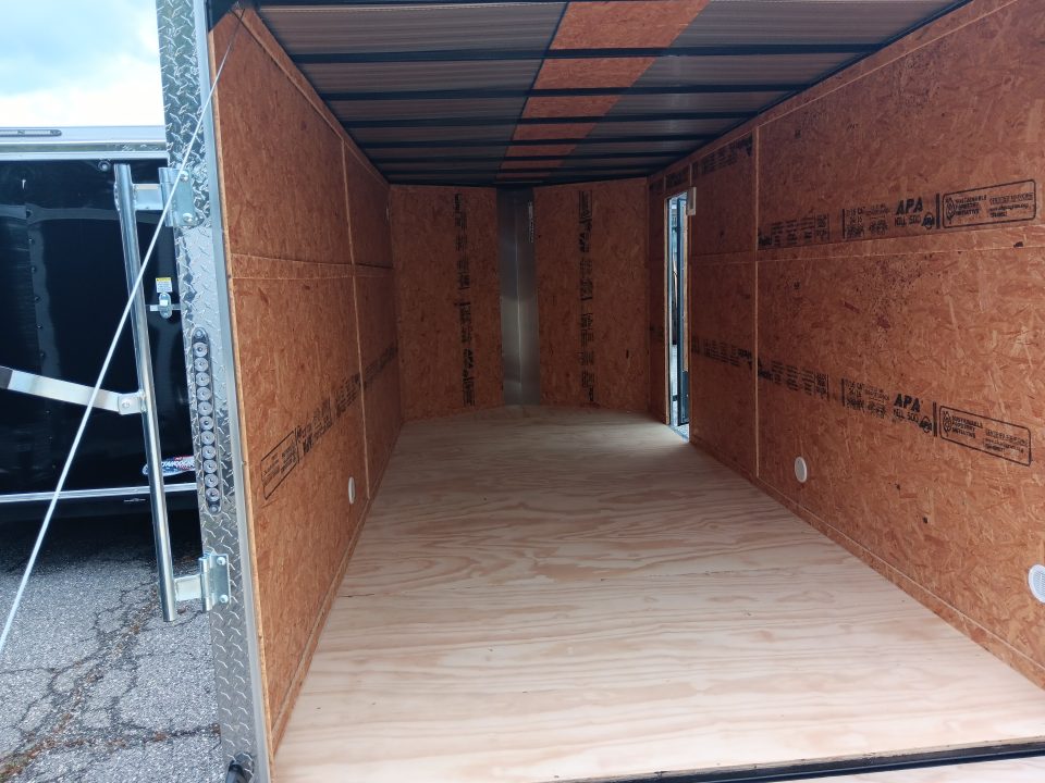 2027 7×16 Enclosed Cargo Trailer photo 4