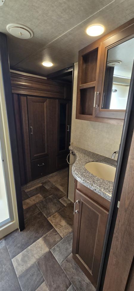 Used 2015 Keystone RV FUZION TOY HAULER FZ42215 Specialty Trailer