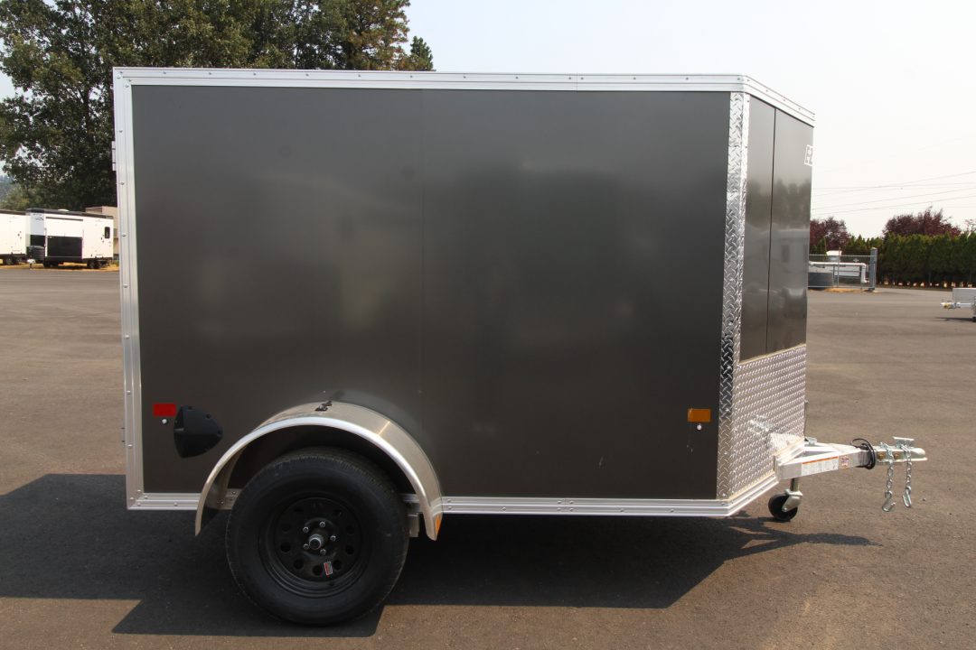 2027 E-Z Hauler photo 6