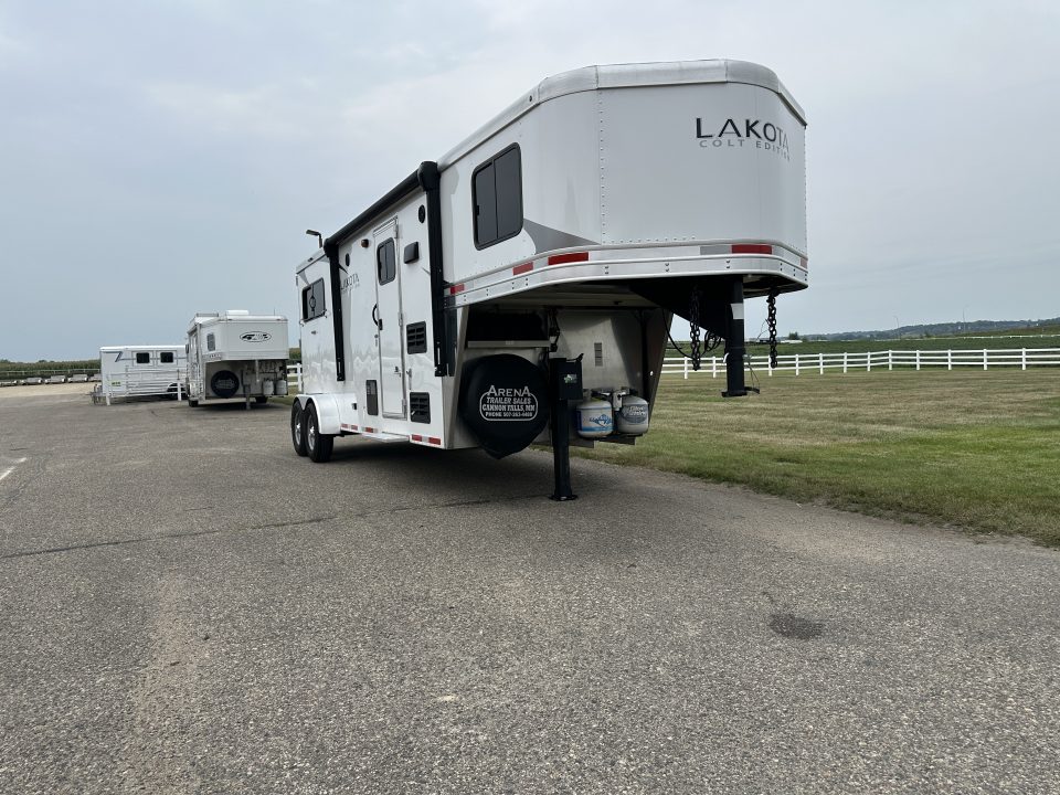 Used 2023 Lakota 2H 7' LQ AC27 Horse Trailer