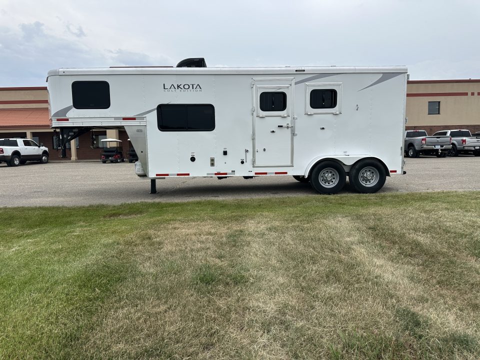 Used 2023 Lakota 2H 7' LQ AC27 Horse Trailer