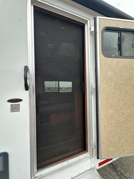Used 2023 Lakota 2H 7' LQ AC27 Horse Trailer