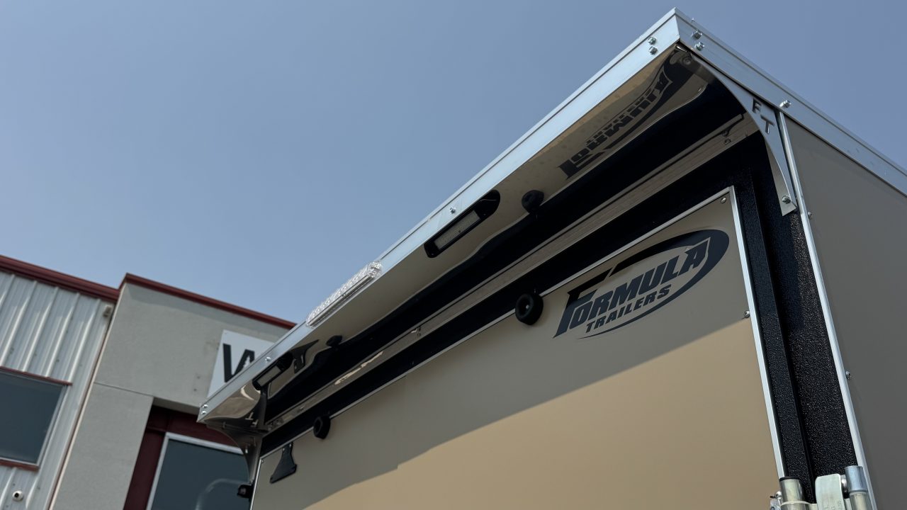 New 2027 Formula Trailers 7 x 16 Conquest SE Flat Top Sloped V-Nose 7K Cargo / Enclosed Trailer