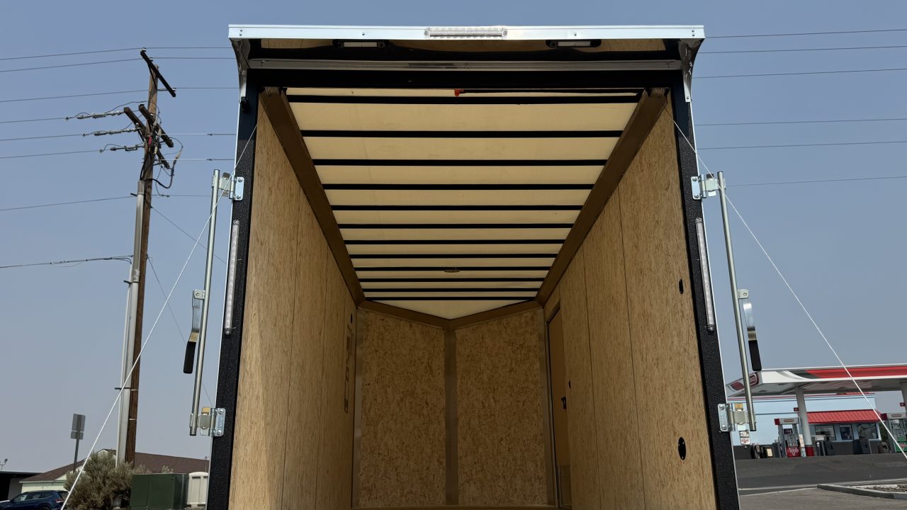 New 2027 Formula Trailers 7 x 16 Conquest SE Flat Top Sloped V-Nose 7K Cargo / Enclosed Trailer
