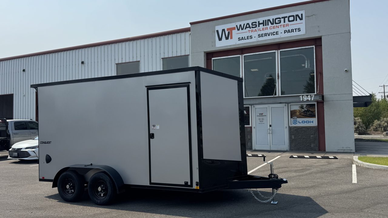 New 2027 Formula Trailers 7 x 14 Conquest SE Flat Top Sloped V-nose 7k Cargo / Enclosed Trailer