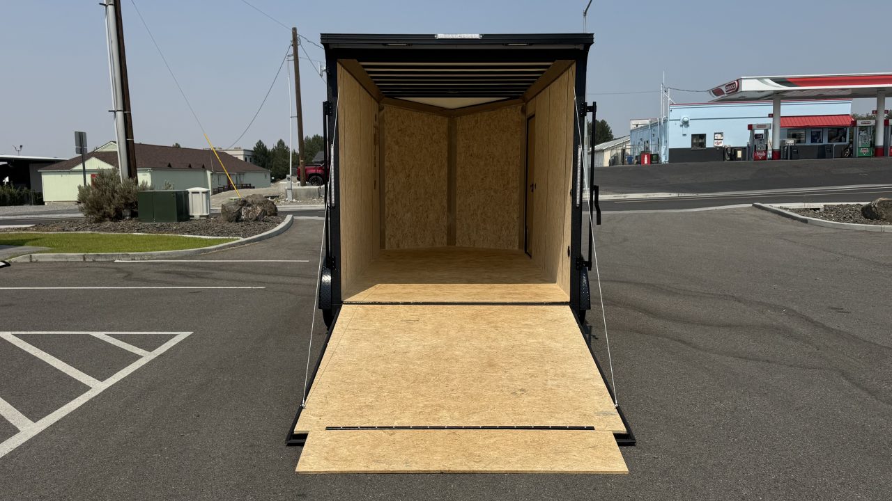 New 2027 Formula Trailers 7 x 14 Conquest SE Flat Top Sloped V-nose 7k Cargo / Enclosed Trailer