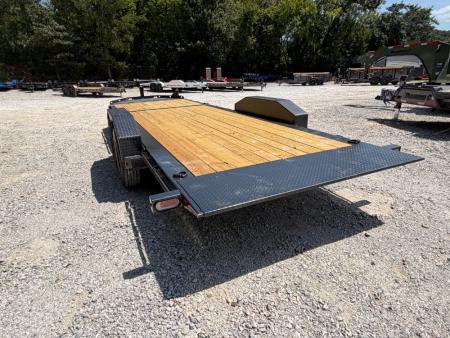 New 2027 Diamond C Trailers 15.5K HDT 207 Package 22'X82" Equipment Trailer