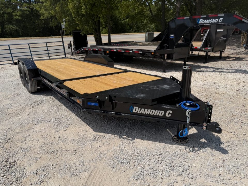 New 2027 Diamond C Trailers 15.5K HDT 207 Package 20'X82" Equipment Trailer