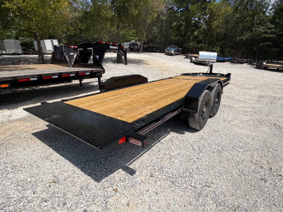 New 2027 Diamond C Trailers 15.5K HDT 207 Package 20'X82" Equipment Trailer