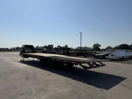 New 2027 MAXX-D 102 X 34 YDX Gooseneck Hydraulic Dovetail Trailer