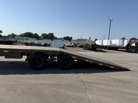 New 2027 MAXX-D 102 X 34 YDX Gooseneck Hydraulic Dovetail Trailer