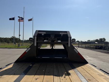 New 2027 MAXX-D 102 X 34 YDX Gooseneck Hydraulic Dovetail Trailer
