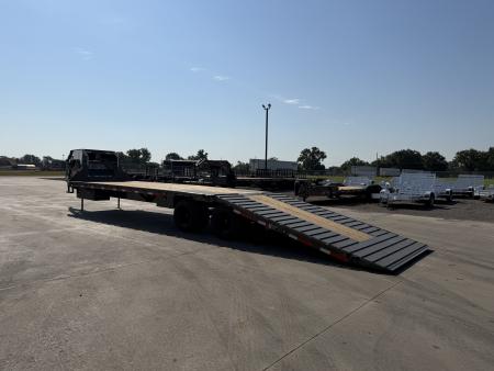 New 2027 MAXX-D 102 X 34 YDX Gooseneck Hydraulic Dovetail Trailer