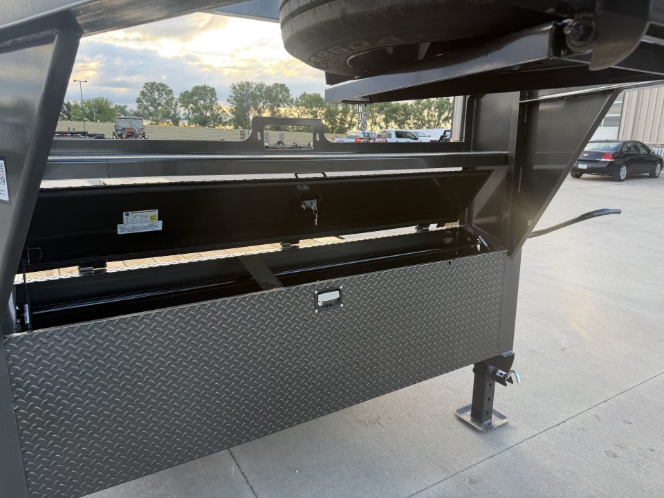 New 2027 MAXX-D 102 X 26 H8X Equipment Trailer