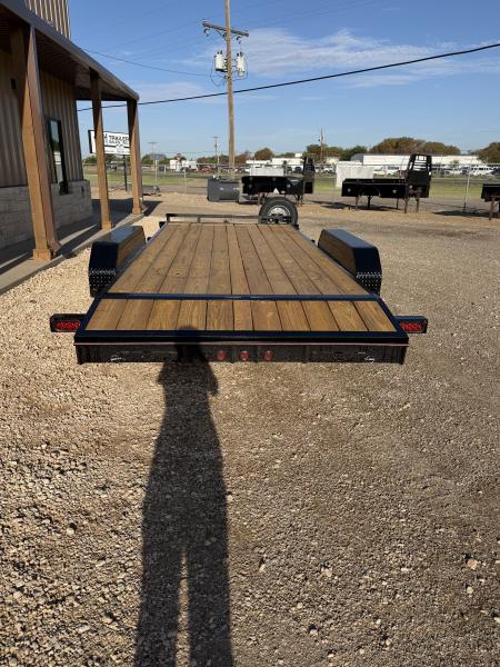 New 2026 Diamond T 8318HCH Car Hauler