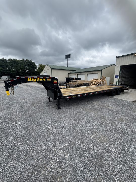 New 2027 Big Tex Trailers 28+5 22GN Deckover Trailer