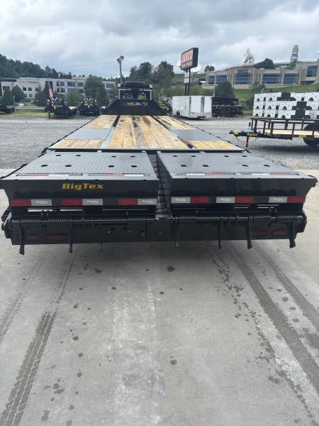 New 2027 Big Tex Trailers 28+5 22GN Deckover Trailer