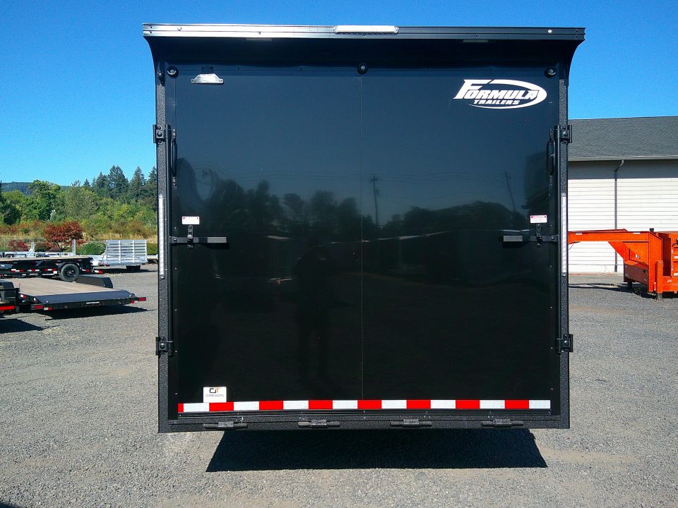 2026 Formula Trailers photo 2
