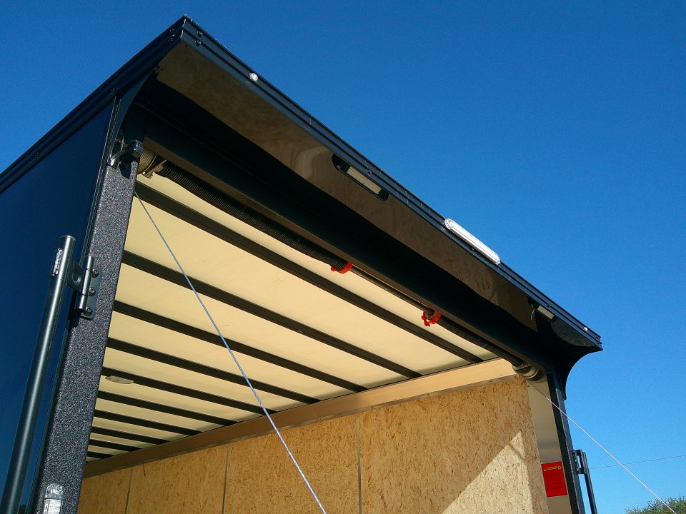 2026 Formula Trailers photo 4