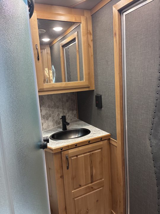 New 2027 SMC Laramie 3H 12' LQ Horse Trailer