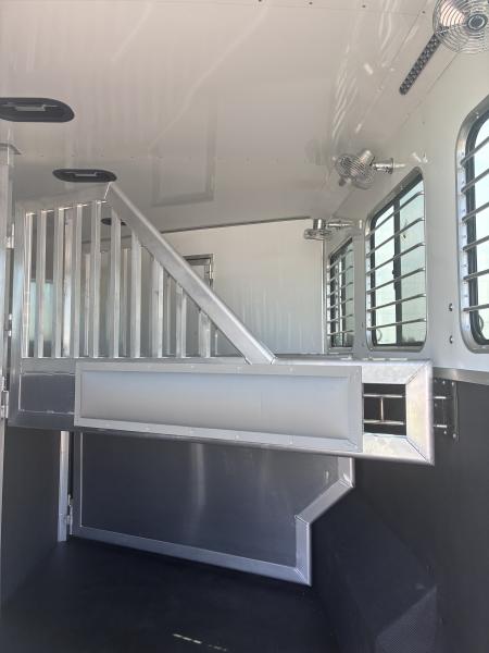 New 2027 SMC Laramie 3H 12' LQ Horse Trailer