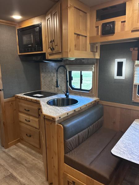 New 2027 SMC Laramie 3H 12' LQ Horse Trailer