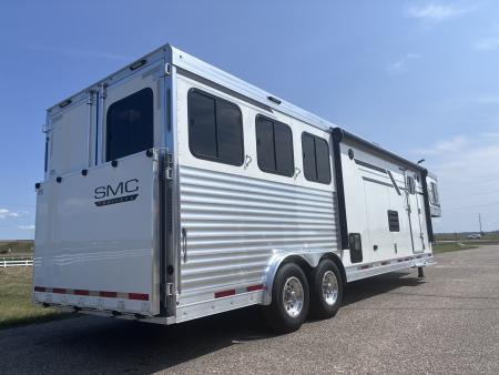 New 2027 SMC Laramie 3H 12' LQ Horse Trailer