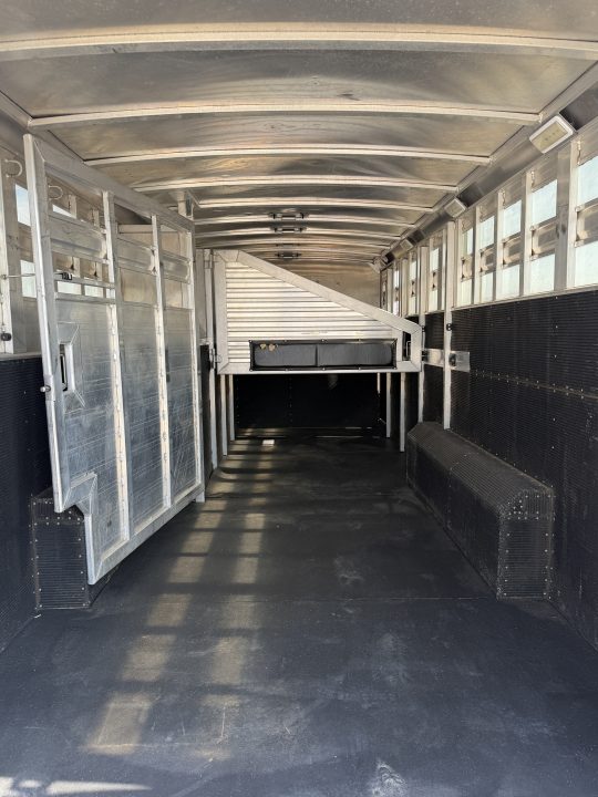 Used 2016 Elite Trailers Stock Combo Gooseneck Horse Trailer