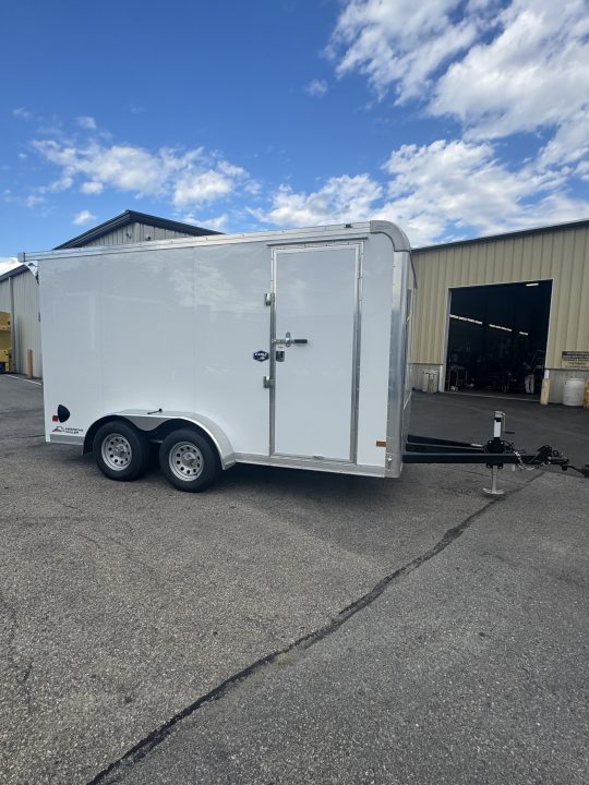 2027 American Hauler photo 2