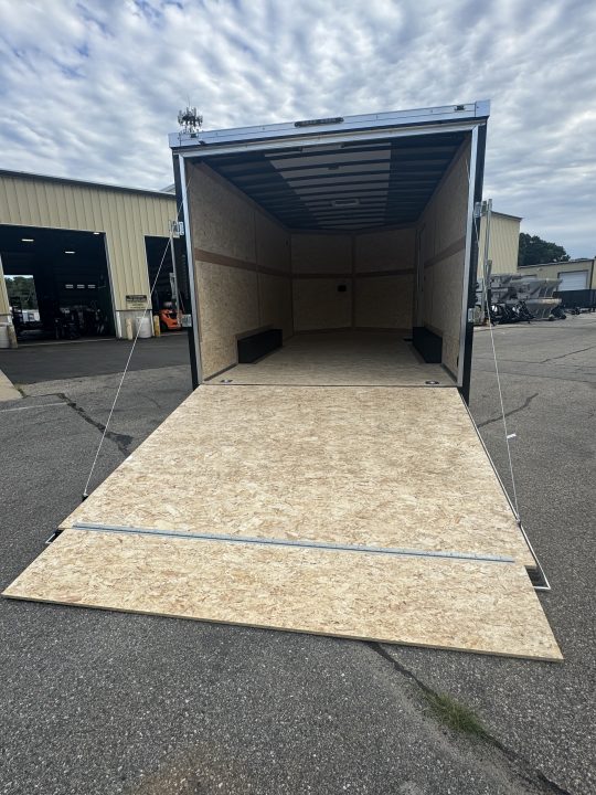 2027 American Hauler photo 7