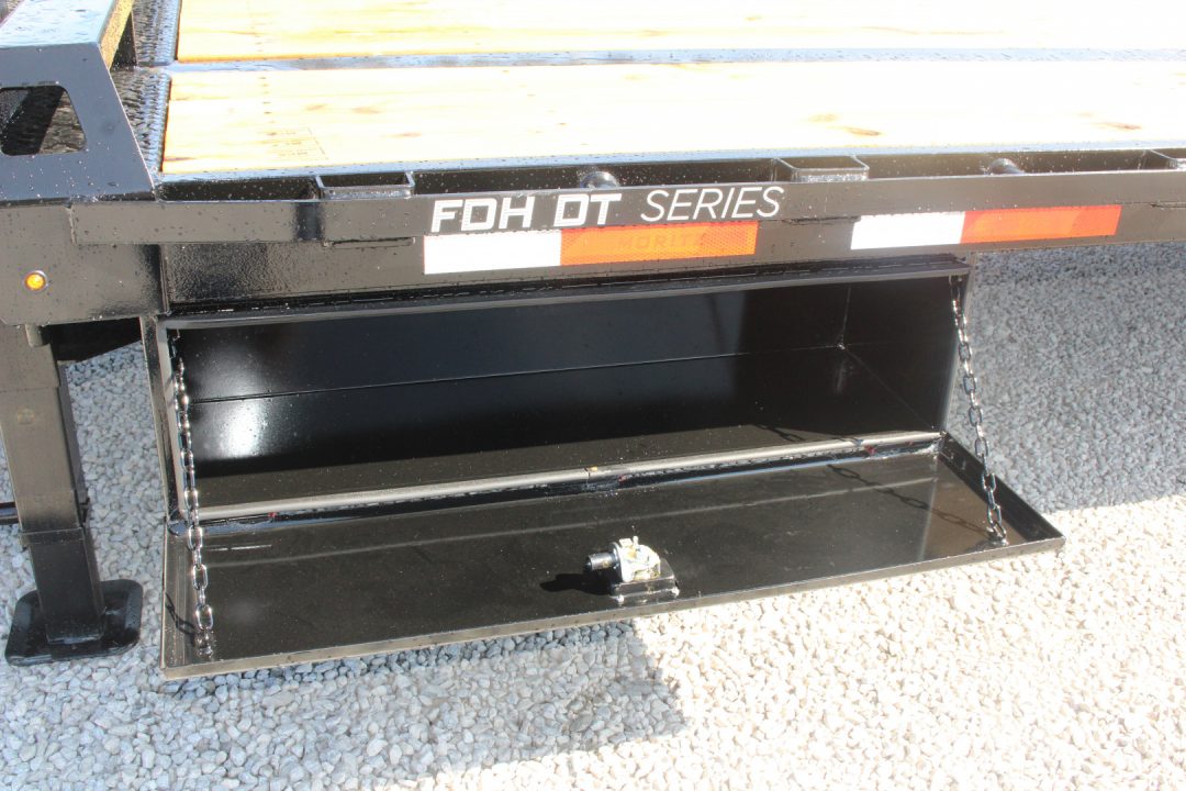 New 2026 Moritz FDPH DT 22' + 5' - Pintle Ring Deckover Equipment Trailer - 40000# GVW