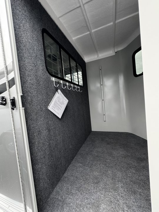 New 2026 Hawk Elite Classic Horse Trailer