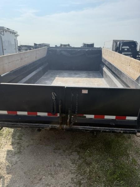 Used 2018 Sure-Trac ST8212DD Dump Trailer