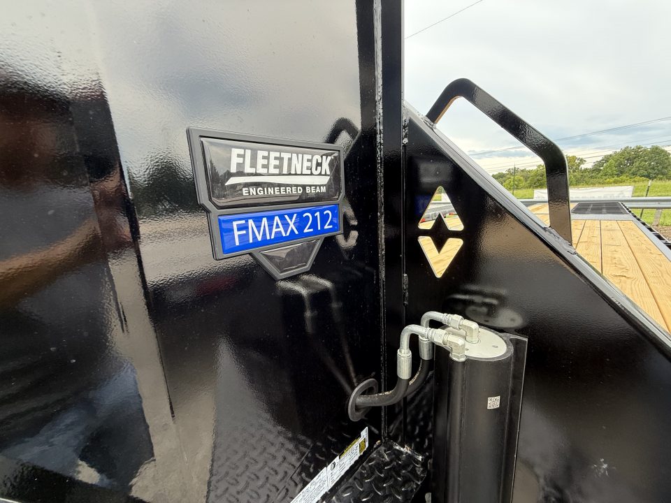New 2026 Diamond C FMAX 212 32’ Flatbed Trailer, HYD DOVETAIL, HYD JACKS, 25.9K GVWR, ABS BRAKES 17.5 TIRE UPGRADE