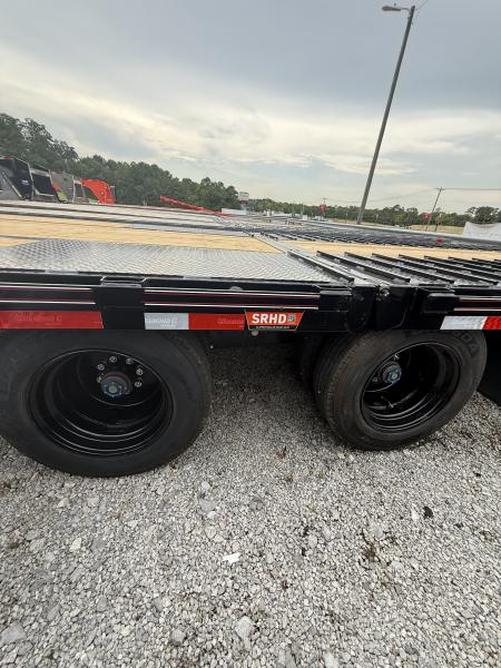 New 2026 Diamond C FMAX 212 32’ Flatbed Trailer, HYD DOVETAIL, HYD JACKS, 25.9K GVWR, ABS BRAKES 17.5 TIRE UPGRADE