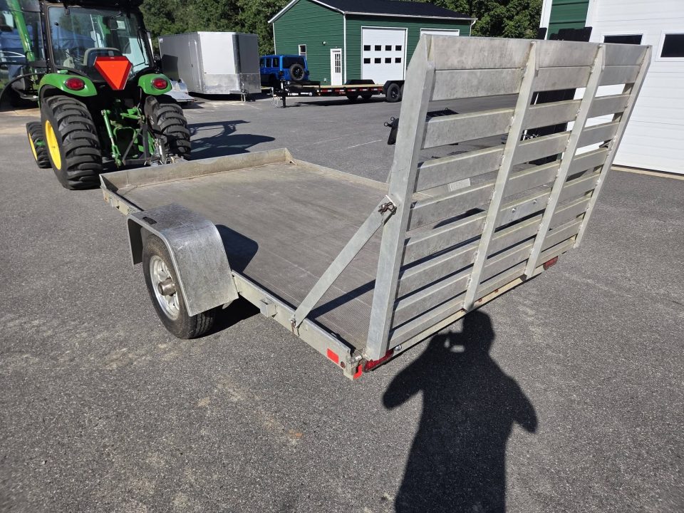 Used 2017 Aluma 6x10 all aluminum utility trailer torsion axle Utility Trailer