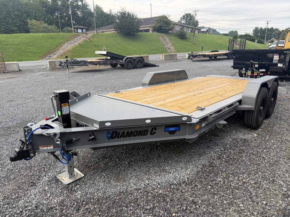 New 2026 Diamond C HDT207 FULL TILT TRAILER 14 PLY TIRES LARGE TOOL BOX , SLIPPER ROLLER