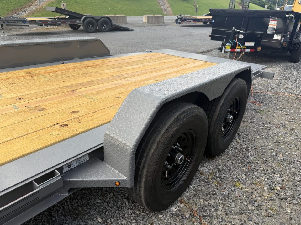 New 2026 Diamond C HDT207 FULL TILT TRAILER 14 PLY TIRES LARGE TOOL BOX , SLIPPER ROLLER