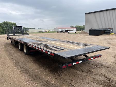 Used 2021 Midsota 32' Gooseneck Hydraulic Tail Flatbed Trailer