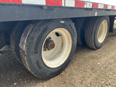 Used 2021 Midsota 32' Gooseneck Hydraulic Tail Flatbed Trailer