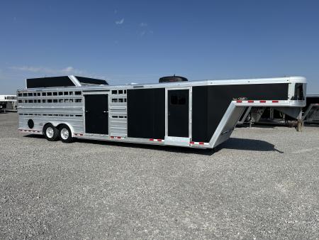 Used 2016 Cimarron Stierwalt 9723
